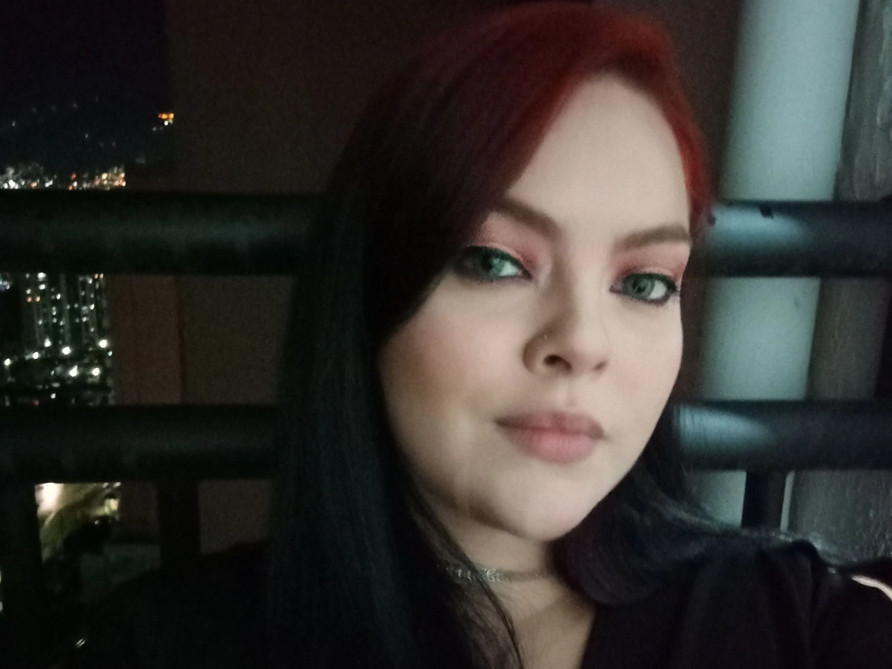 Live sex webcam photo for HinamiAory #3245581