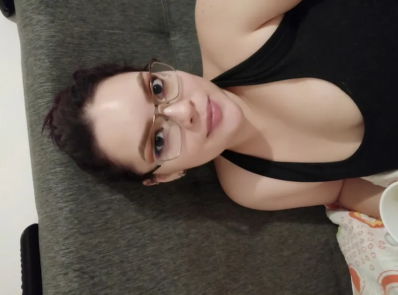 Live sex webcam photo for HinamiAory #3245594