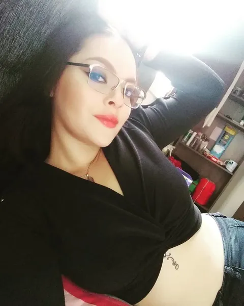 Live sex webcam photo for HinamiAory #3245590
