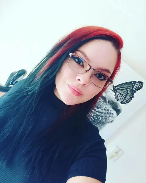 Live sex webcam photo for HinamiAory #3245588