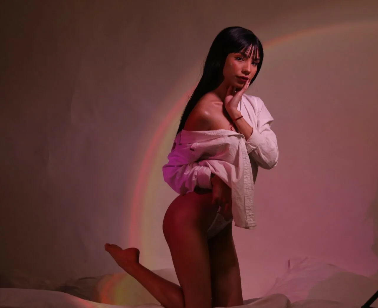 Live sex webcam photo for Bellywrist #7196210