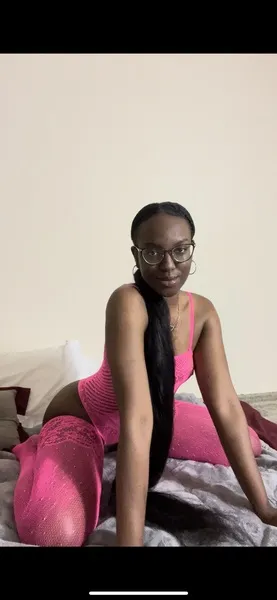 Live sex webcam photo for Itstaylorofficial #3431356