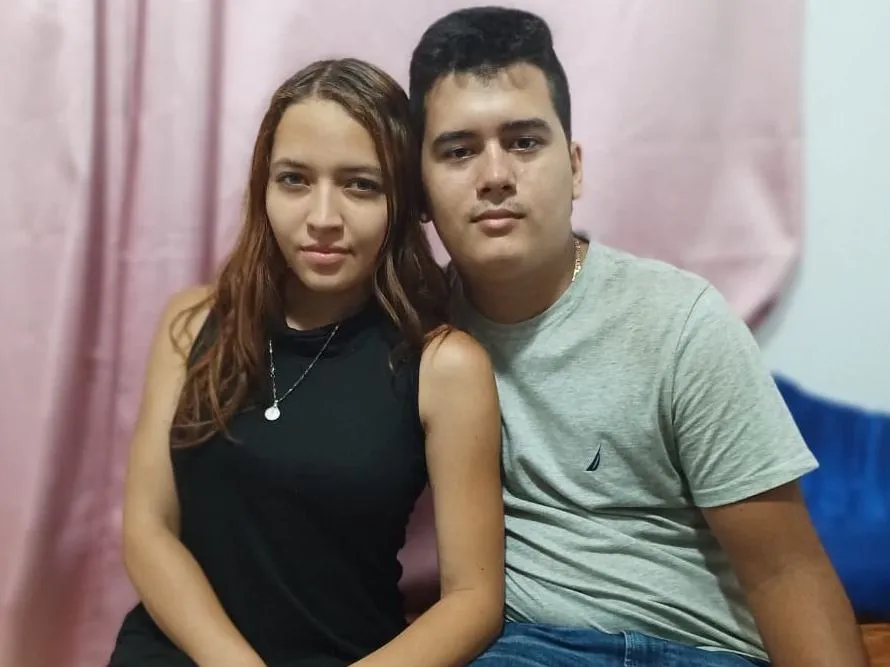 Live sex webcam photo for HoTemptationx #3185998