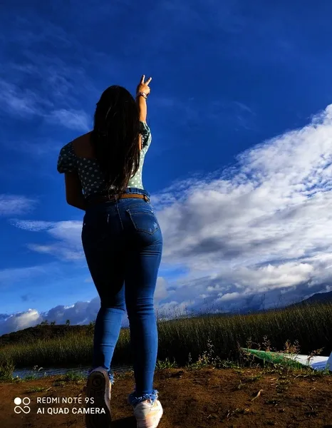 Live sex webcam photo for AliceDillon #3228151