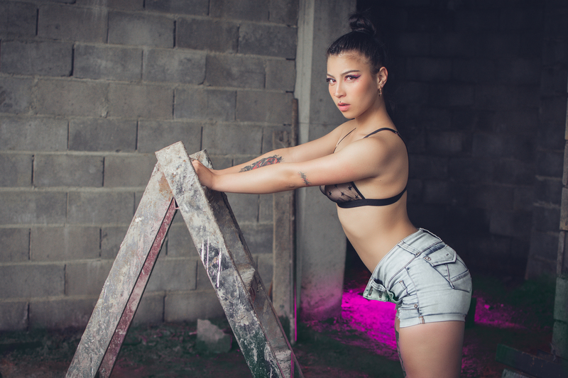 Live sex webcam photo for LaurynnBloom #3259093