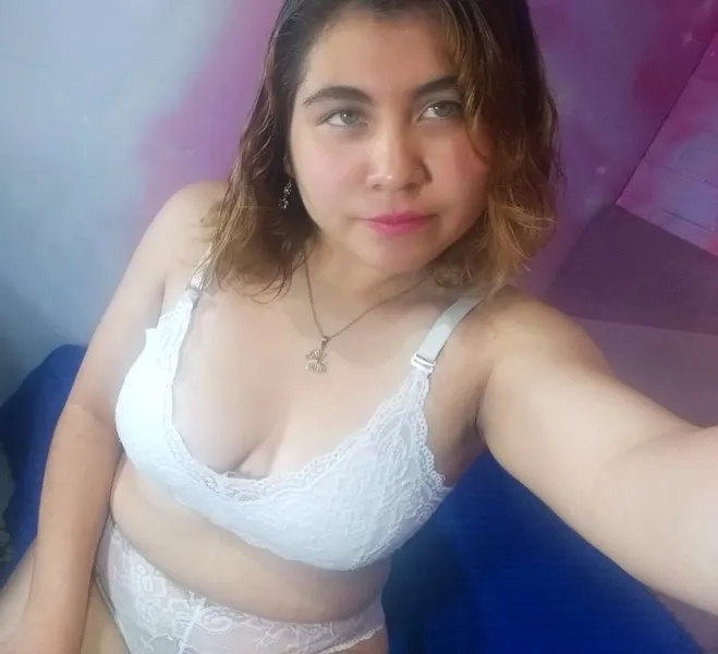 Live sex webcam photo for Luccyhonney #3189965