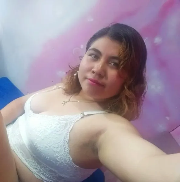 Live sex webcam photo for Luccyhonney #3189963