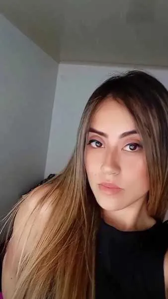 Live sex webcam photo for AntonnellaRose #3187212