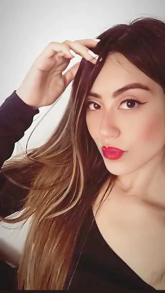 Live sex webcam photo for AntonnellaRose #3187208