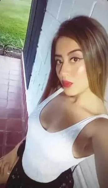 Live sex webcam photo for AntonnellaRose #3187213