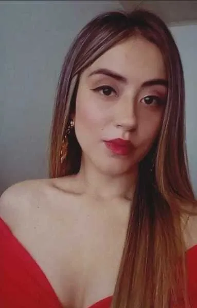 Live sex webcam photo for AntonnellaRose #3187210