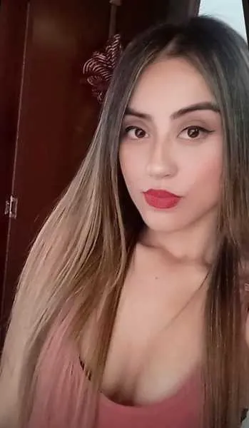 Live sex webcam photo for AntonnellaRose #3187214