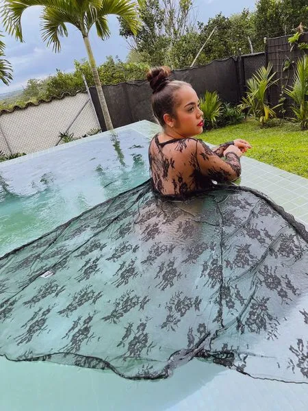 Live sex webcam photo for Melyssa22 #3424148