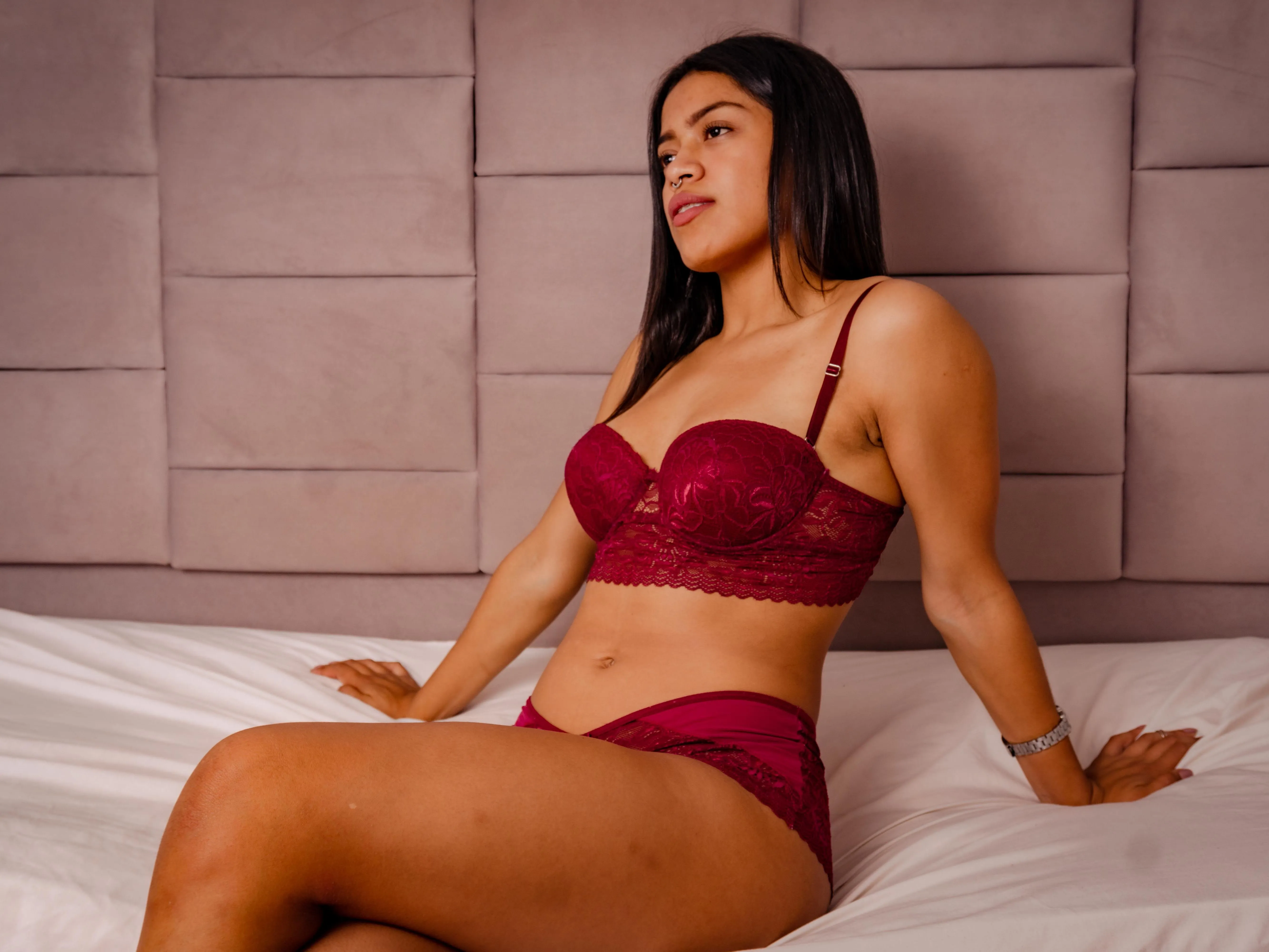 Live sex webcam photo for ArleneKordon #3233866