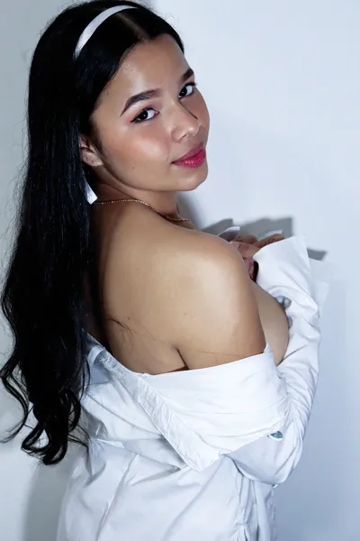 Live sex webcam photo for MelekRivas #3410458