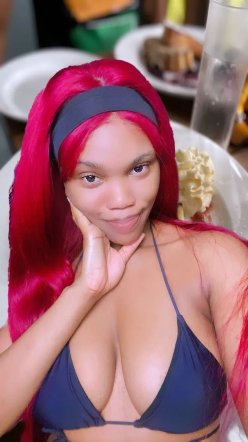 Live sex webcam photo for SEXYSEDUCTIVEXX #7276475