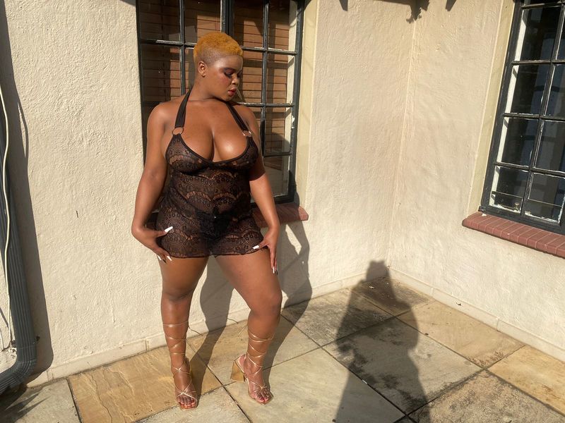 Live sex webcam photo for BustyBonnitaxxx #3192971