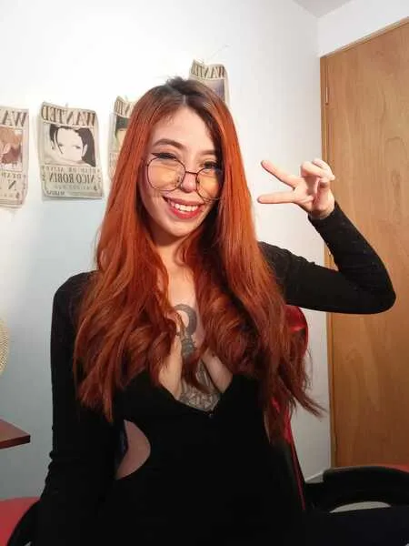 Live sex webcam photo for LaurenVegaa #5391403