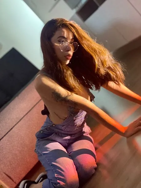 Live sex webcam photo for LaurenVegaa #3562943