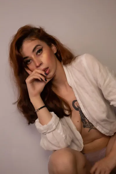 Live sex webcam photo for LaurenVegaa #3400906