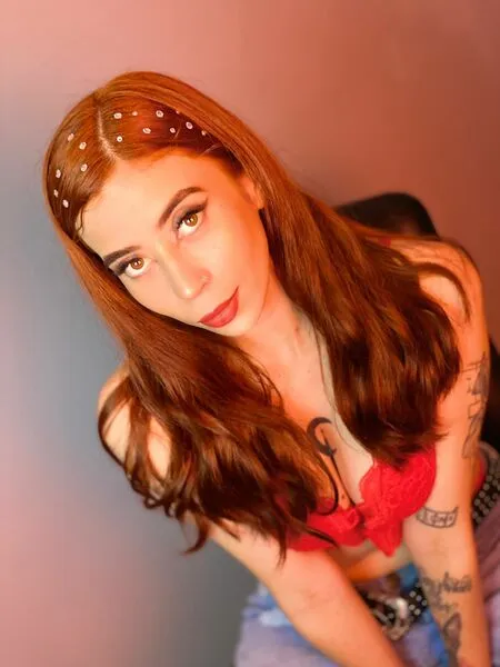 Live sex webcam photo for LaurenVegaa #3716412
