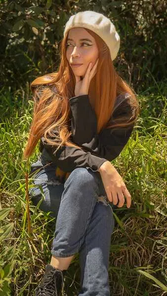 Live sex webcam photo for LaurenVegaa #5527414