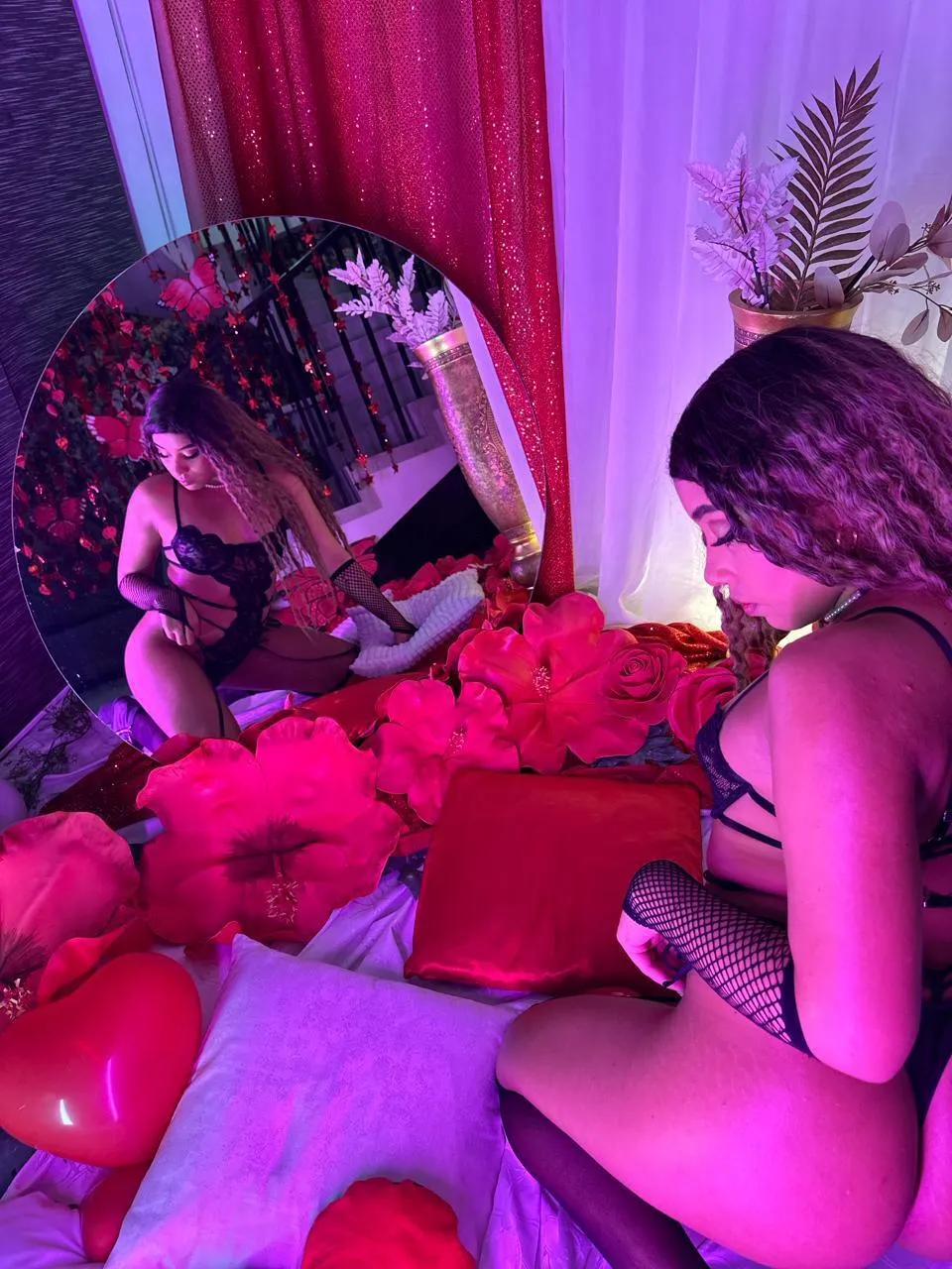 Live sex webcam photo for danijimenez #7796678