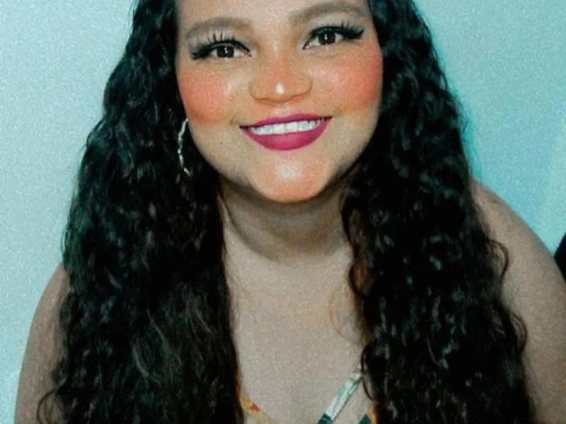 Live sex webcam photo for HEYLYTAYLOR #3213536