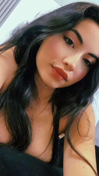 Live sex webcam photo for Lindasaenz18 #3501676