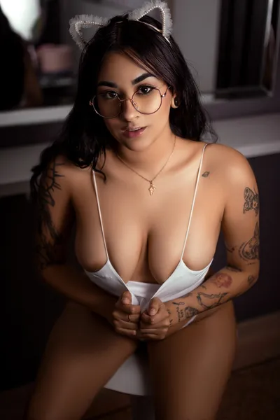 Live sex webcam photo for MelissaWilliams #3355554