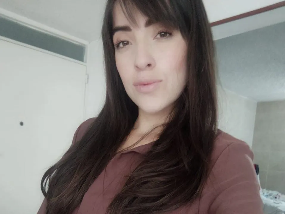 Live sex webcam photo for LaiaSex69 #3224958