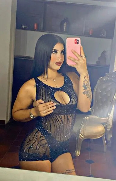 Live sex webcam photo for IsabelBaudin #6019946