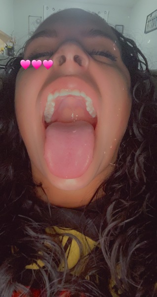 Live sex webcam photo for NellyGetsNaked #3234260