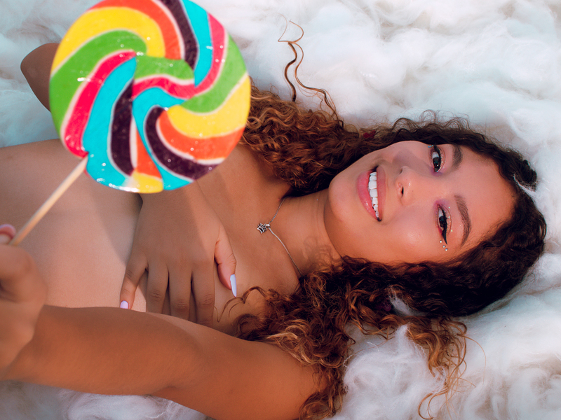 Live sex webcam photo for MelanieStevens #3310857