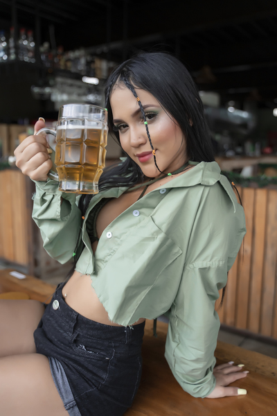 Live sex webcam photo for AliceRiizzo #3207916