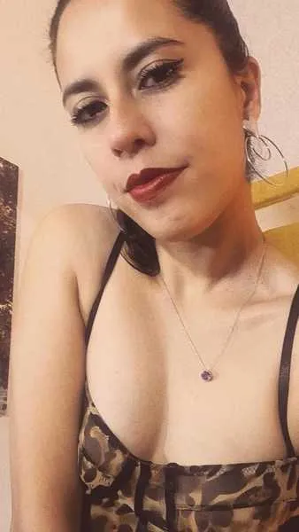 Live sex webcam photo for MsKanae #3442343