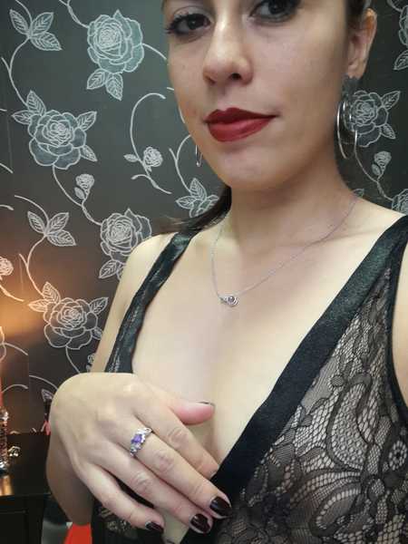 Live sex webcam photo for MsKanae #3442363