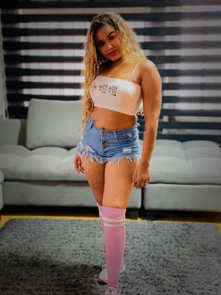 Live sex webcam photo for JessicaRabbitth #3313476