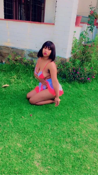 Live sex webcam photo for EBONYhotness #3237091