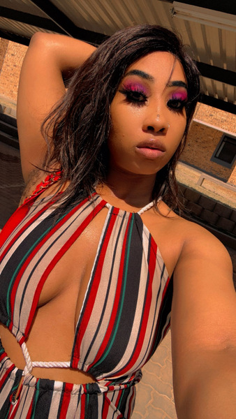 Live sex webcam photo for EBONYhotness #6936634