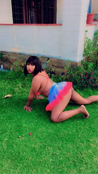 Live sex webcam photo for EBONYhotness #3237089