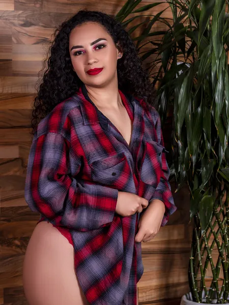 Live sex webcam photo for LiizzyWilliams #3572698