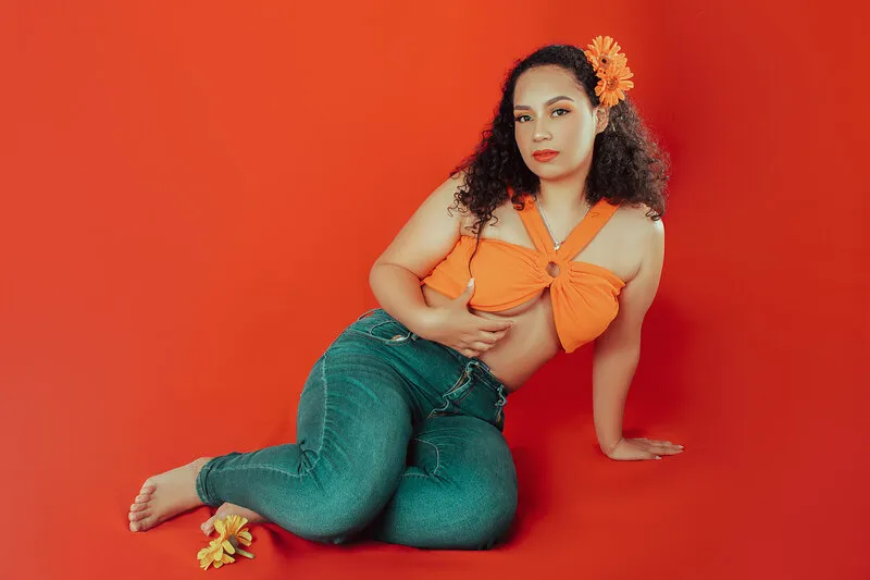 Live sex webcam photo for LiizzyWilliams #4057386