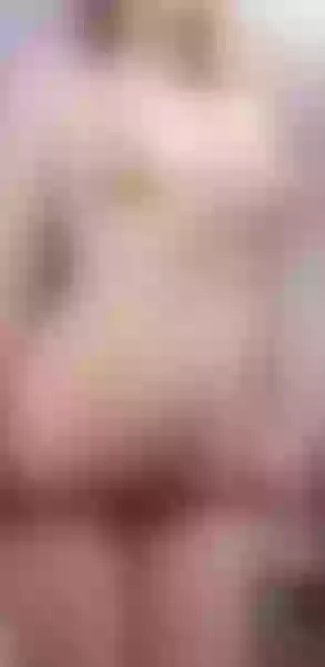 Live sex webcam photo for ZoeeMoon #3229550