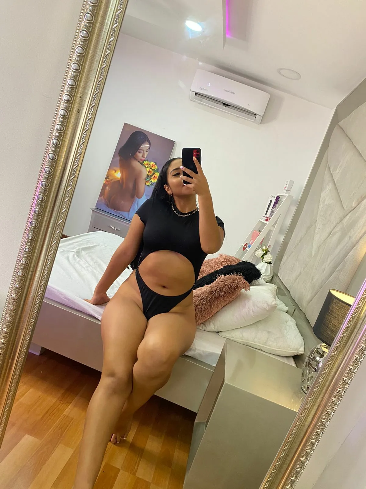 Live sex webcam photo for IrinaTanned #8092671