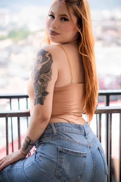 Live sex webcam photo for MeelannyVega #3593642