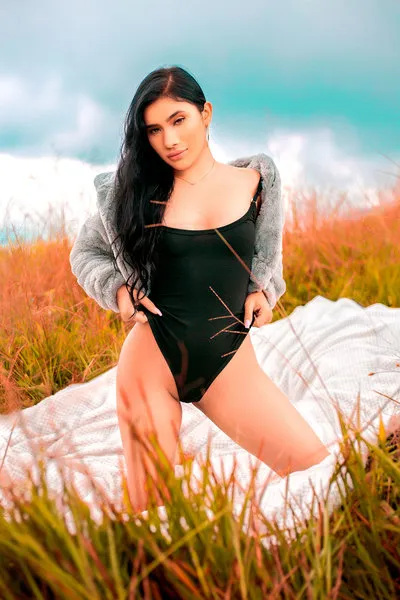 Live sex webcam photo for IsisBonnet #3321870