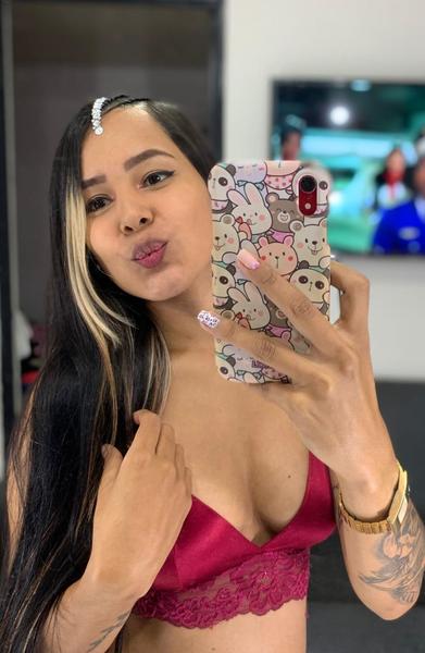 Live sex webcam photo for Julietah #3209126