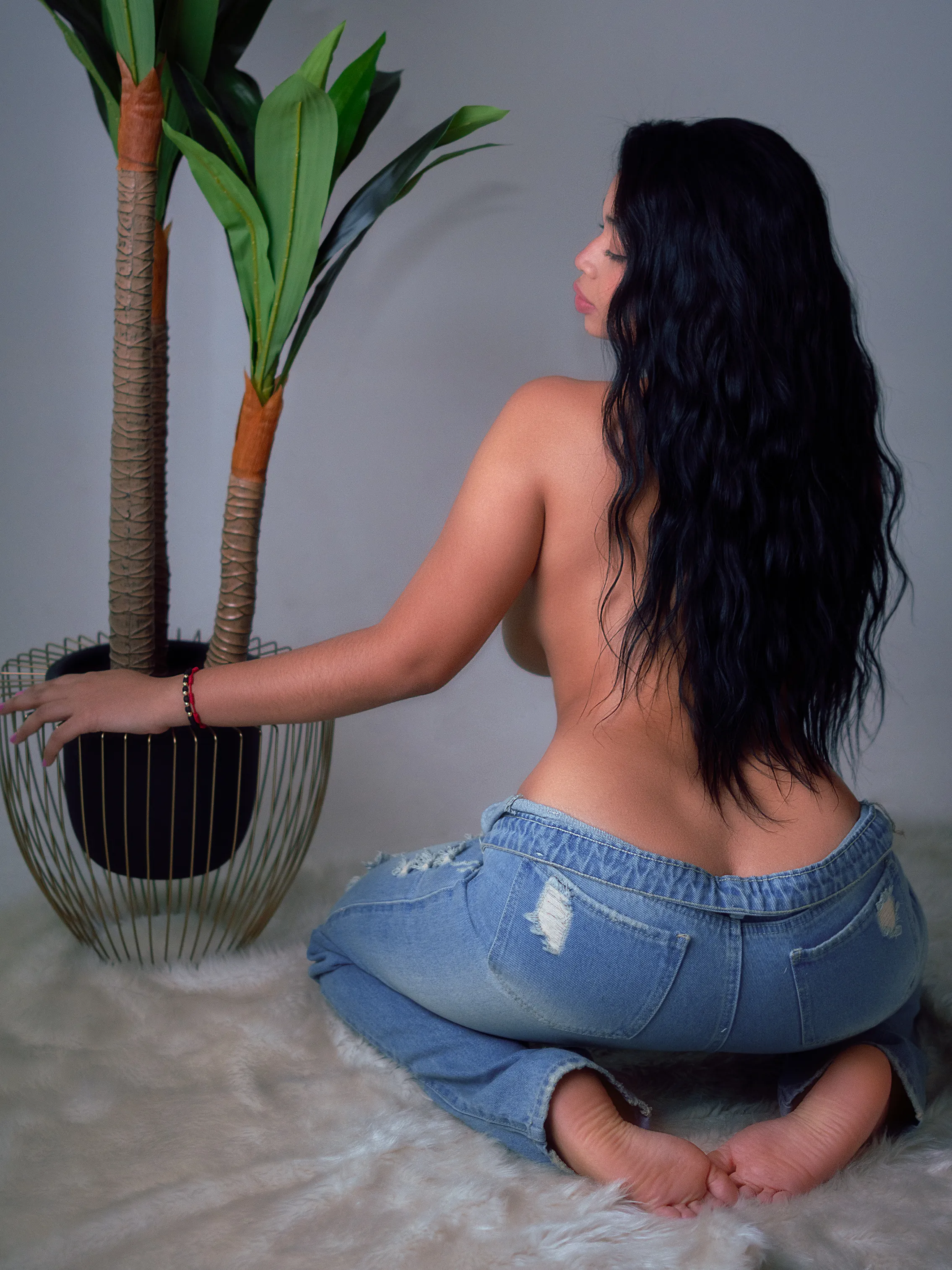 Live sex webcam photo for LilyyFox #7844653