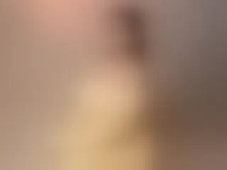 Live sex webcam photo for LilyyFox #8464922